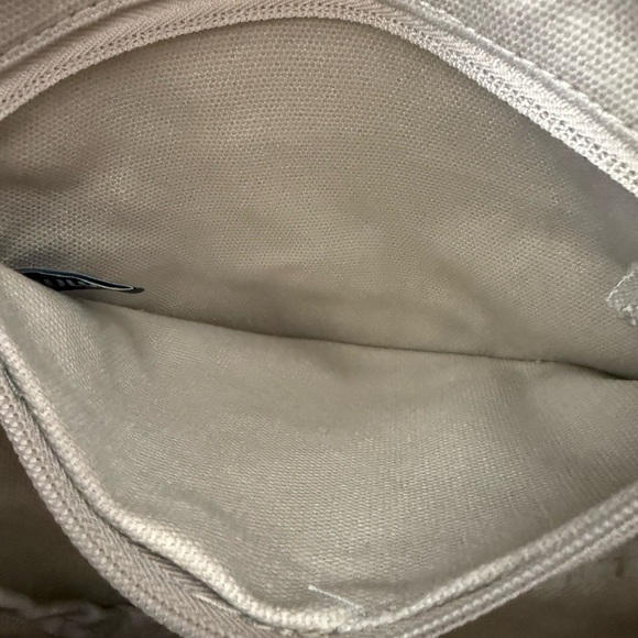 July Crescent Cream Shoulder Bag - Picture 6 of 7